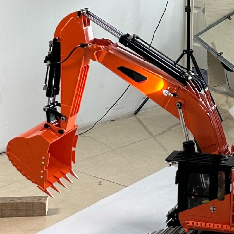 1/8メタルリッパー搭載385CF RC大型掘削機ヘビーデュ - Rc Hobby Excavator のレビューと価格